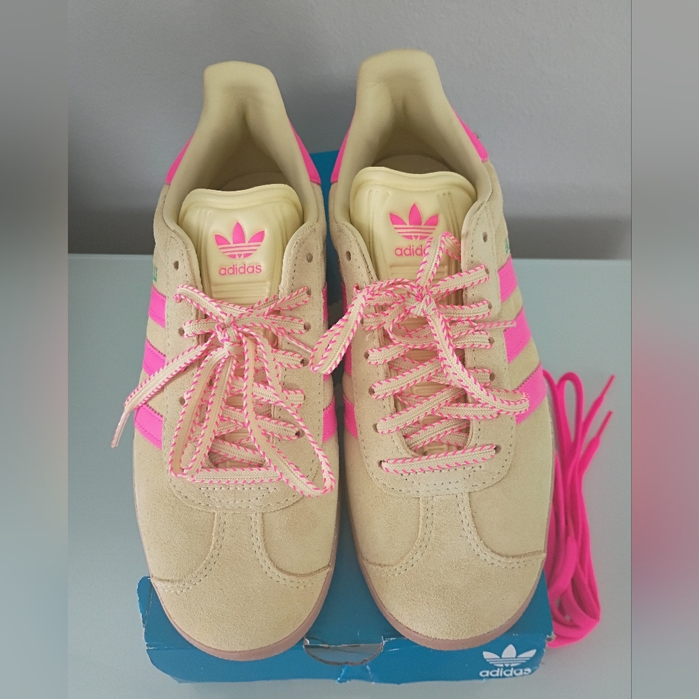 Adidas Gazelle - Picture 3 of 5